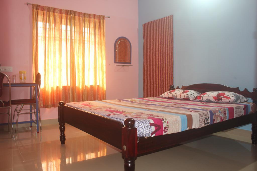 Navendu Home Stay Alappuzha Ngoại thất bức ảnh